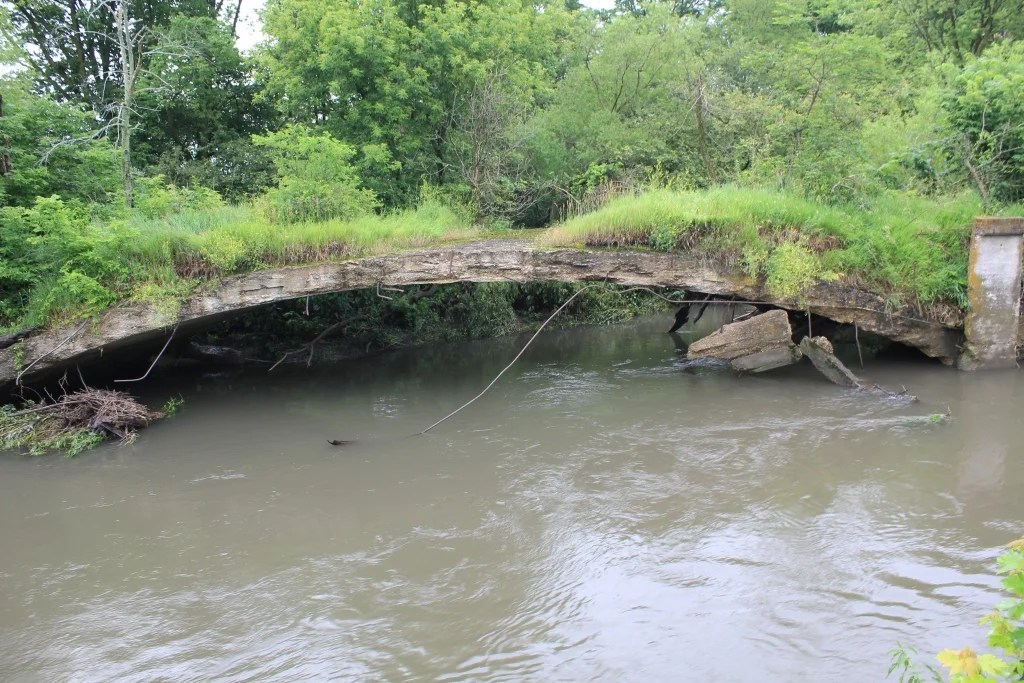 Abandoned Rooks Creek Bridge